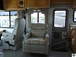 2002 Fleetwood Bounder Photo #29