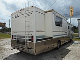 2002 Fleetwood Bounder Photo #3