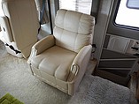 2002 Fleetwood Bounder Photo #9