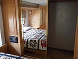 2002 Fleetwood Bounder Photo #19