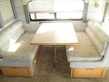 2002 Fleetwood Bounder Photo #9