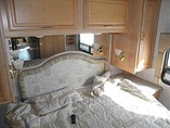 2002 Fleetwood Bounder Photo #13
