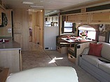2005 Fleetwood Bounder Photo #5