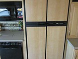 2005 Fleetwood Bounder Photo #11