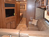 2014 Fleetwood Bounder Classic Photo #9