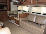 2015 Fleetwood Bounder Classic Photo #7