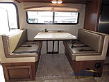 2014 Fleetwood Bounder Classic Photo #17