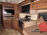 2014 Fleetwood Bounder Classic Photo #19