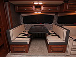 2015 Fleetwood Bounder Classic Photo #11
