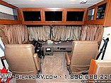 2015 Fleetwood Bounder Classic Photo #4