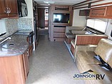 2015 Fleetwood Bounder Classic Photo #4