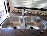 2015 Fleetwood Bounder Classic Photo #22