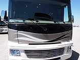 2015 Fleetwood Bounder Classic Photo #2