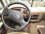 2011 Fleetwood Bounder Classic Photo #8