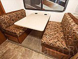 2011 Fleetwood Bounder Classic Photo #11