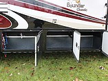 2014 Fleetwood Bounder Classic Photo #17