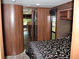 2014 Fleetwood Bounder Classic Photo #87