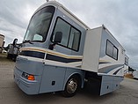 2005 Fleetwood Bounder Diesel Photo #2