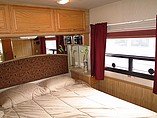 2001 Fleetwood Bounder Diesel Photo #29