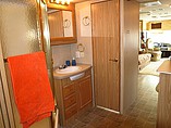2001 Fleetwood Bounder Diesel Photo #33