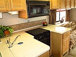 2001 Fleetwood Bounder Diesel Photo #35