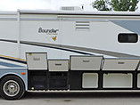 2005 Fleetwood Bounder Diesel Photo #19