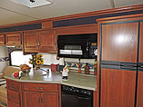 2005 Fleetwood Bounder Diesel Photo #73