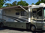 2005 Fleetwood Bounder Diesel Photo #2