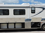 2002 Fleetwood Bounder Diesel Photo #6