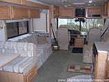 2001 Fleetwood Bounder Diesel Photo #7