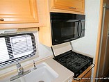 2002 Fleetwood Bounder Diesel Photo #9