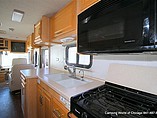 2002 Fleetwood Bounder Diesel Photo #26