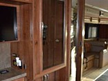 2014 Fleetwood Bounder Photo #10