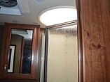 2014 Fleetwood Bounder Photo #13