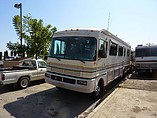 1992 Fleetwood Bounder Photo #2