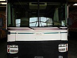2000 Fleetwood Discovery Photo #6