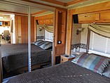 2006 Fleetwood Discovery Photo #15