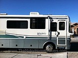 1999 Fleetwood Discovery Photo #4