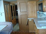1999 Fleetwood Discovery Photo #13