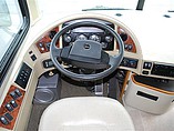 2005 Fleetwood Discovery Photo #6