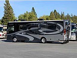 2007 Fleetwood Discovery Photo #2