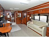 2007 Fleetwood Discovery Photo #5