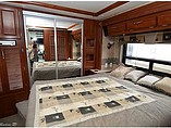2007 Fleetwood Discovery Photo #11