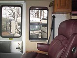 1997 Fleetwood Discovery Photo #17
