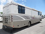 1998 Fleetwood Discovery Photo #5