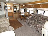 1998 Fleetwood Discovery Photo #7