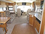 1998 Fleetwood Discovery Photo #8