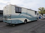 1996 Fleetwood Discovery Photo #5