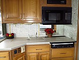 1996 Fleetwood Discovery Photo #25