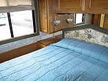 1996 Fleetwood Discovery Photo #33